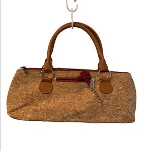 Primeware insulated wine clutch carrier/purse.